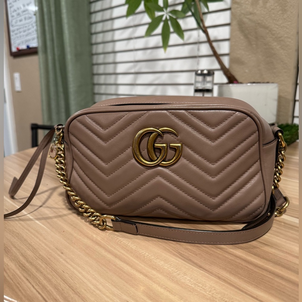 Taupe Gucci Marmont crossbody purse